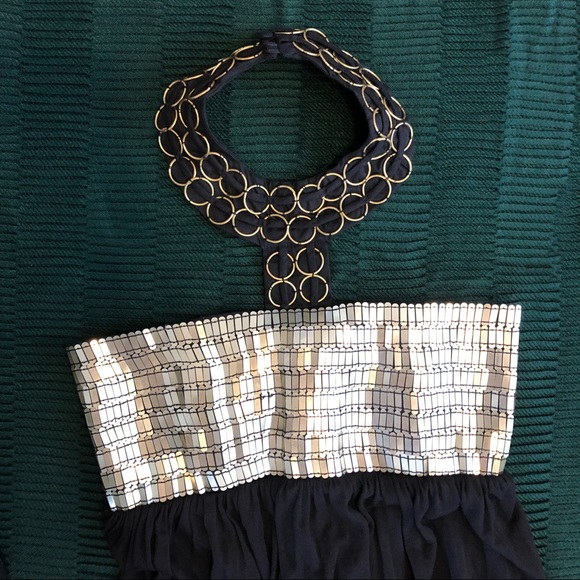 👑GOLD & GORGEOUS 👑 - Picture 2 of 6